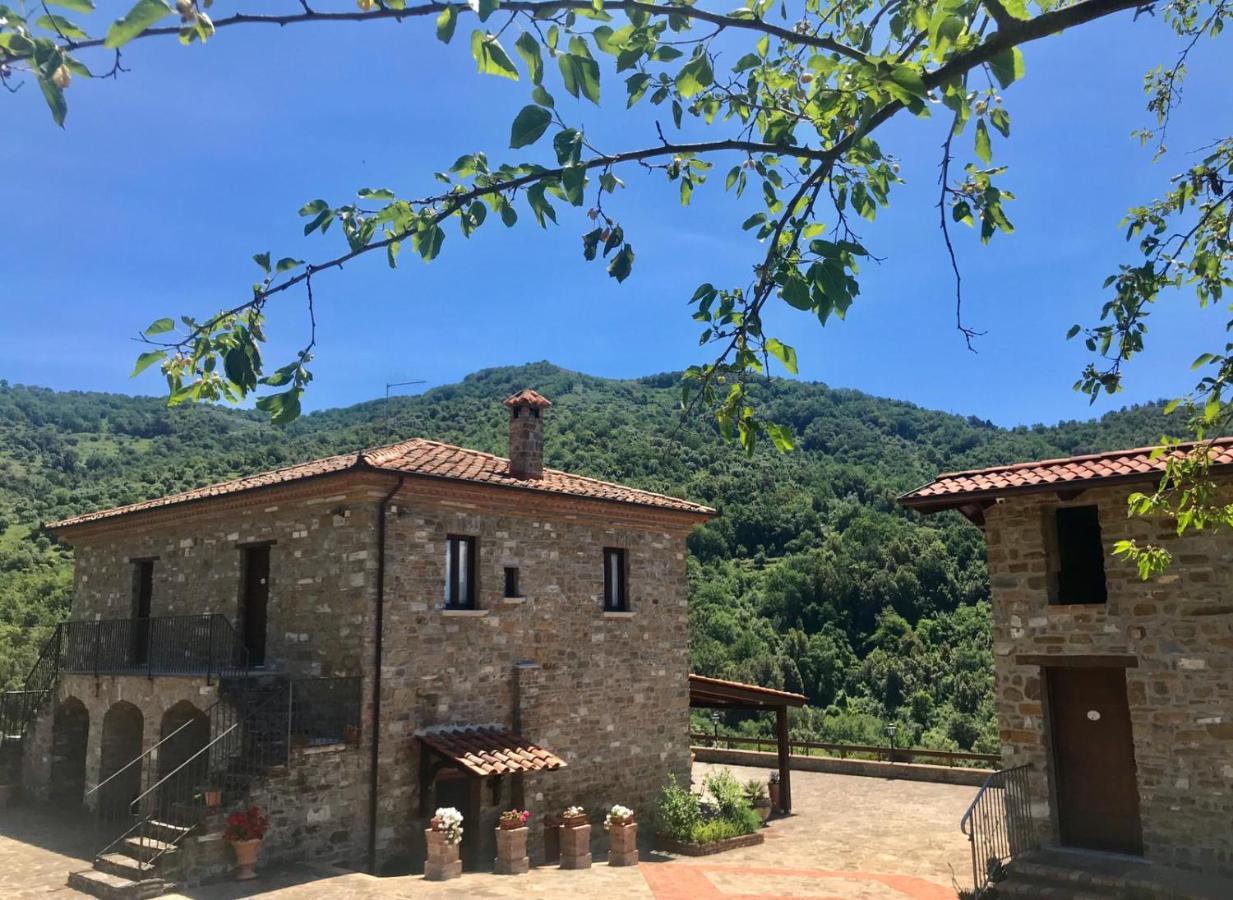 Agriturismo Piano Di Andrea Ostigliano Exterior foto